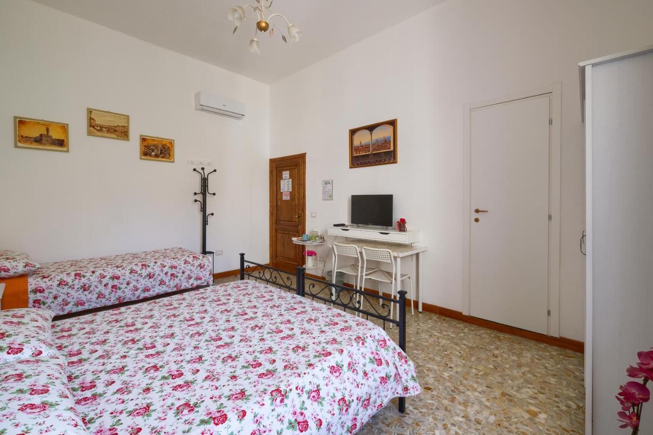 Affittacamere Dimora Del Magnifico 3*